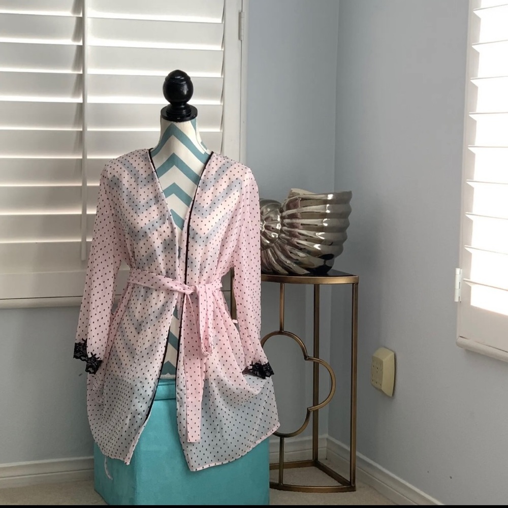 Oscar de larenta, soft summer robe. Size M